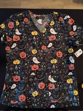 Koi Basics Women’s Halloween Printed Theme "Haunted Night" Scrub Top – Size Medi